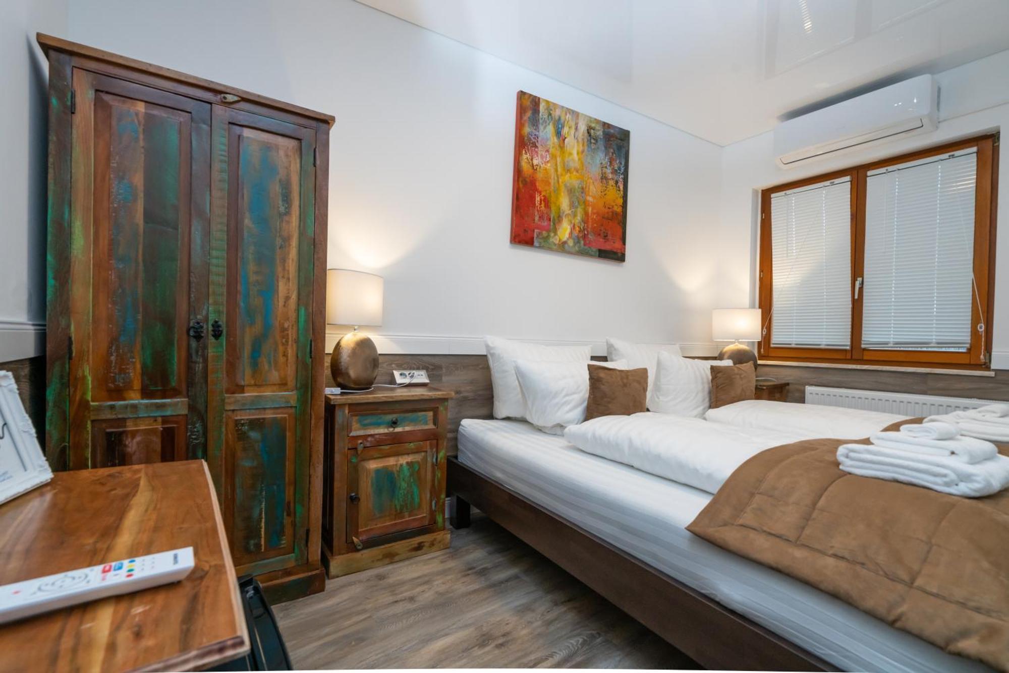 Landhotel Engel & Kreuz غاغناو المظهر الخارجي الصورة