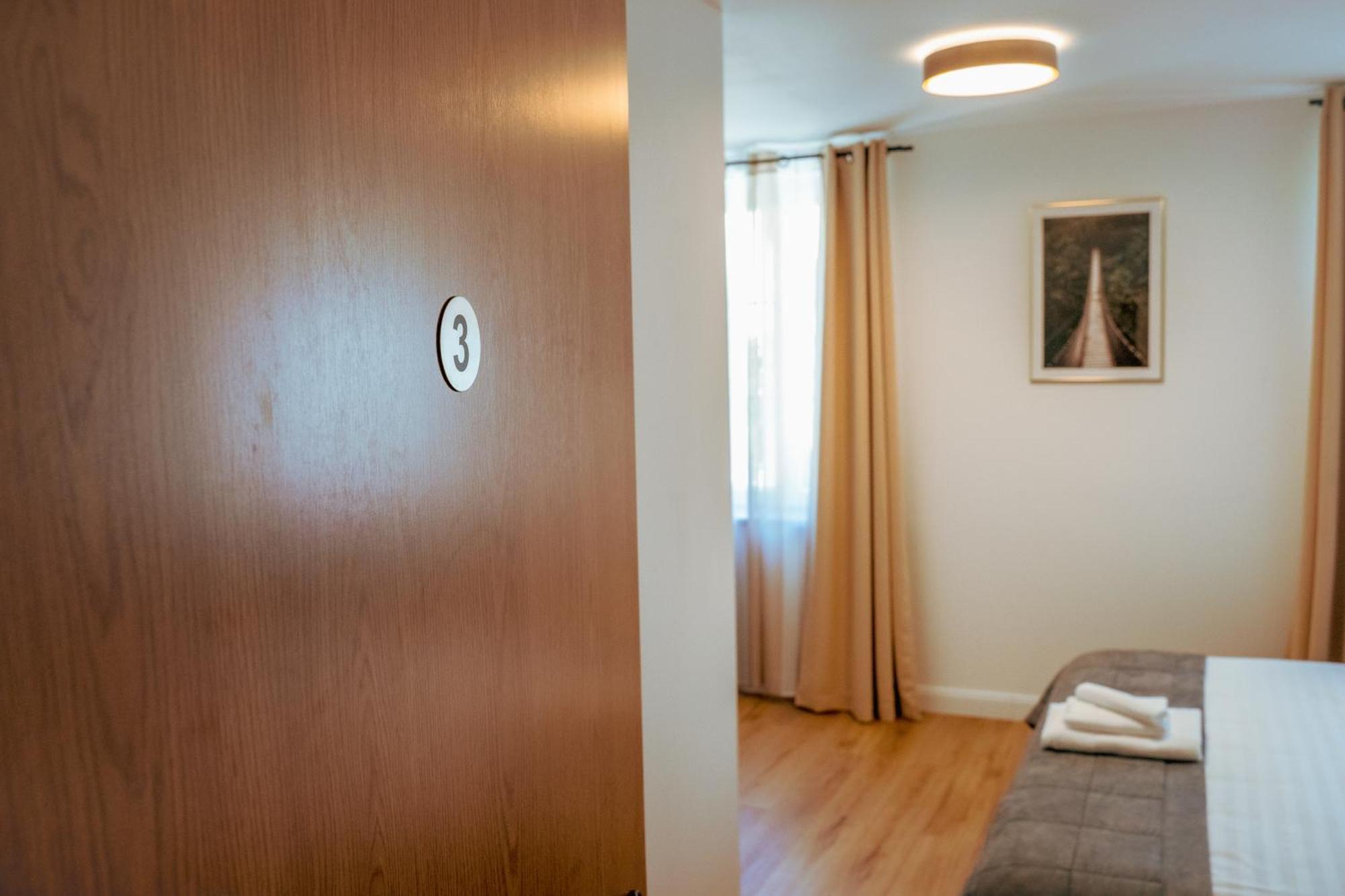 Landhotel Engel & Kreuz غاغناو المظهر الخارجي الصورة